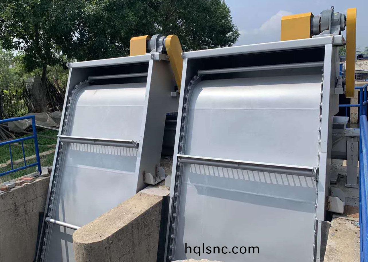 迴轉式雨水格柵(shan)除汚機(ji)