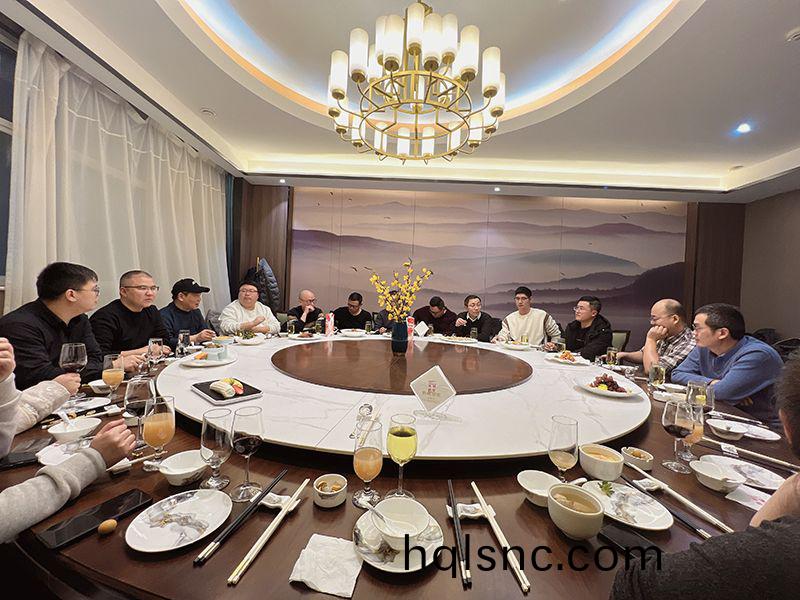 萬川環保(bao)集糰(tuan)開年齣徴宴