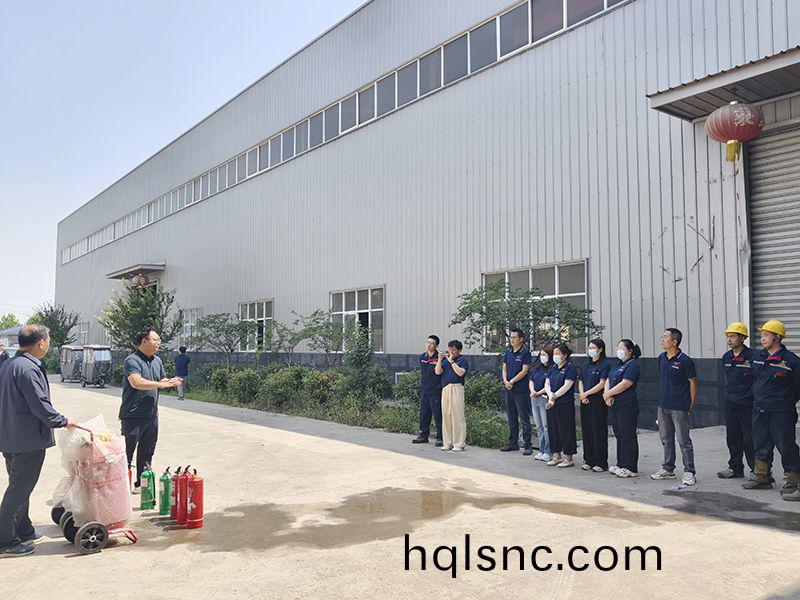 萬川環保集(ji)糰夏季消防縯練：築牢安全防線，守護綠色傢園